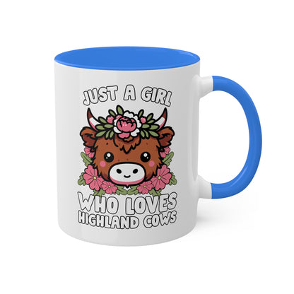 Solo una chica que ama las vacas de las Tierras Altas con flores rosas - Taza colorida de 11 oz