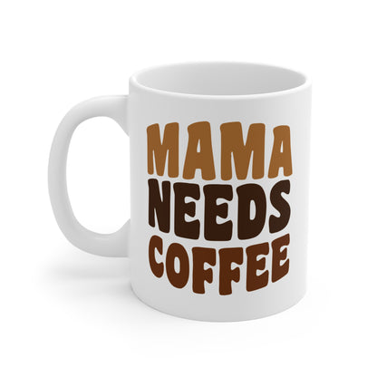 Taza de café estilo retro de 11 oz con texto "Mamá necesita café"