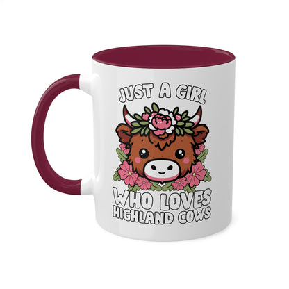 Solo una chica que ama las vacas de las Tierras Altas con flores rosas - Taza colorida de 11 oz