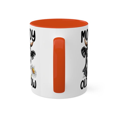 Taza de café divertida y colorida de 11 oz con la frase "Moody Old Cow"